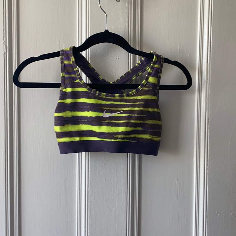 Nike Sports Bra Size xs